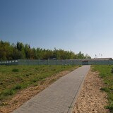 Hora Dzeržinskaja - Chodník k areálu