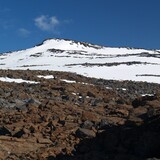 Bezejmenný vrchol (1 326 m)
